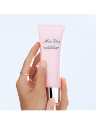 MISS DIOR SCRUB  LAIT GRANITÉ POUR LA DOUCHE 75 ML DETERGE E PURIFICA LA PELLE